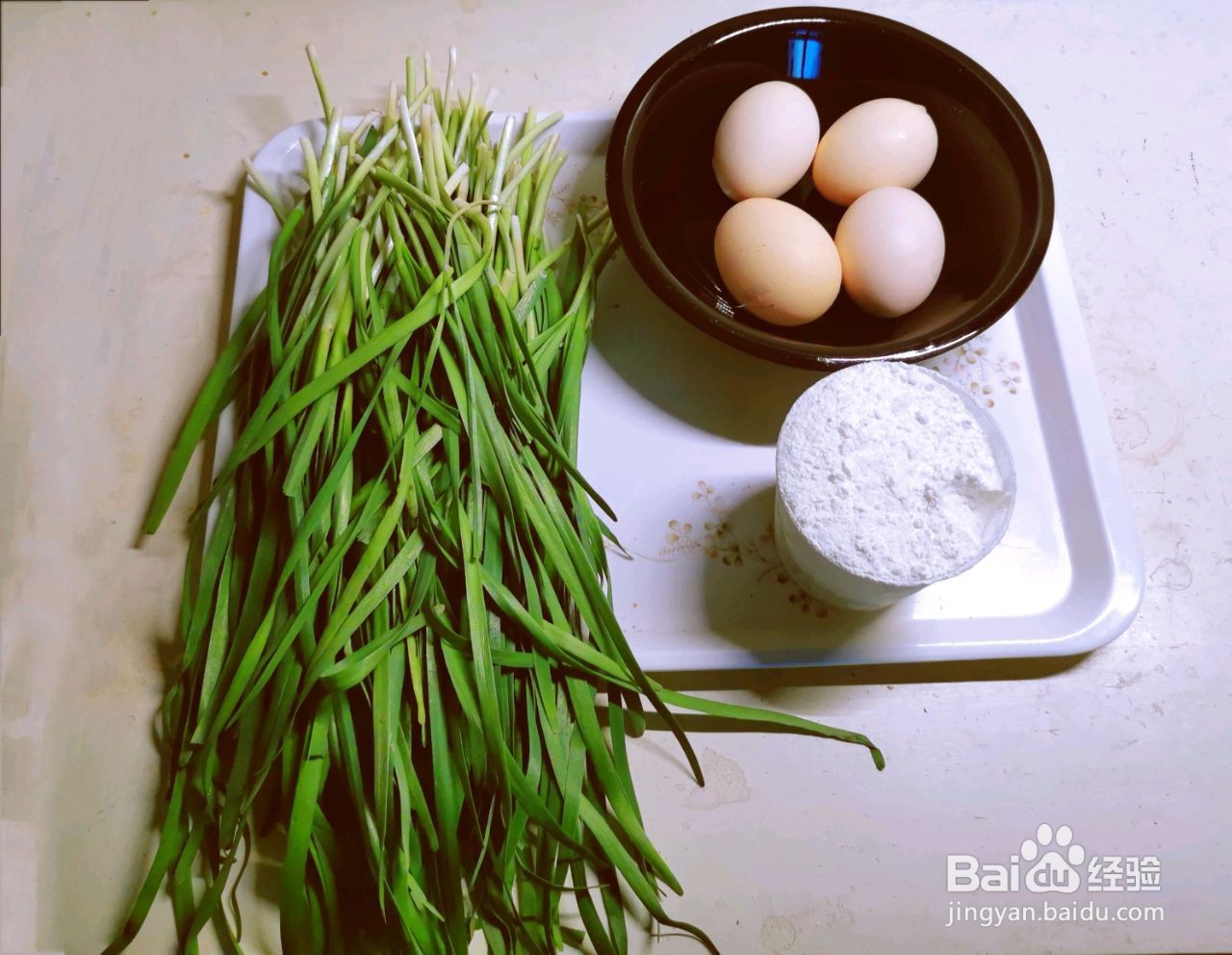 韭菜鸡蛋小饼的做法
