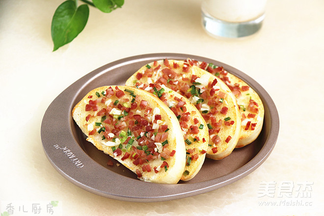 蒜香培根馒头片