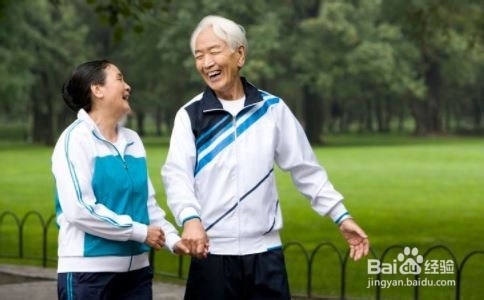 夏季老人养生 消暑降温很重要