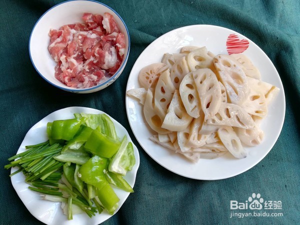 干锅藕片的做法