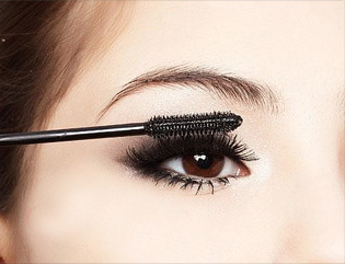 法式烟熏妆教程