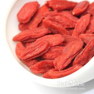 枸杞蒸蛋有什么功效