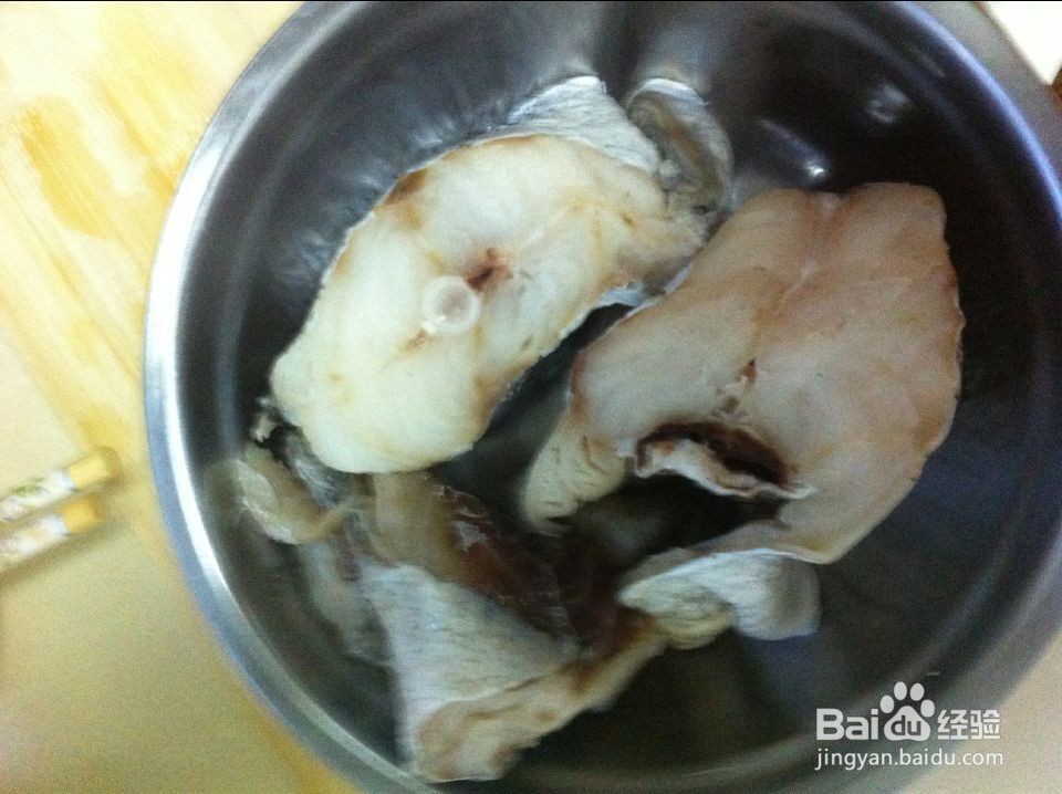 家常鳕鱼炖豆腐的做法？如何做鳕鱼炖豆腐？