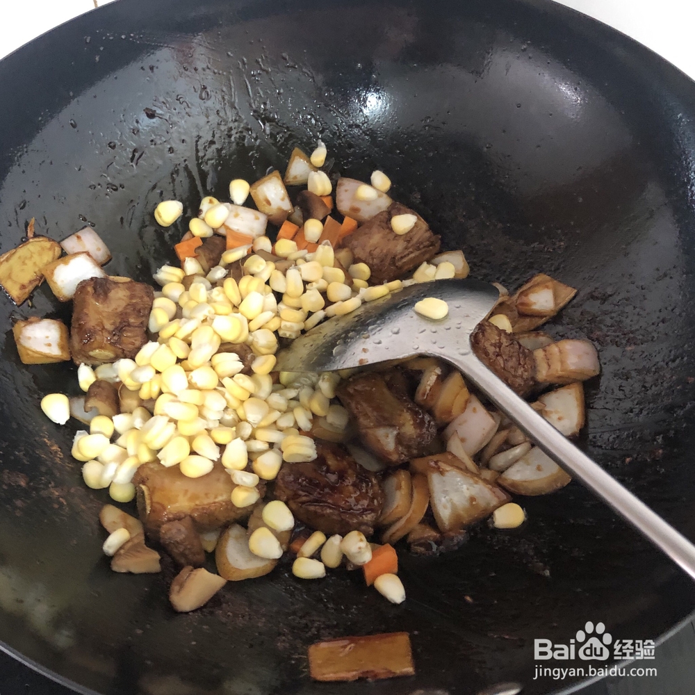 做法简单的排骨焖饭