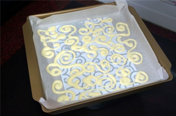 绿茶彩绘蛋糕卷