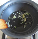 菠菜口蘑烩豆腐泡