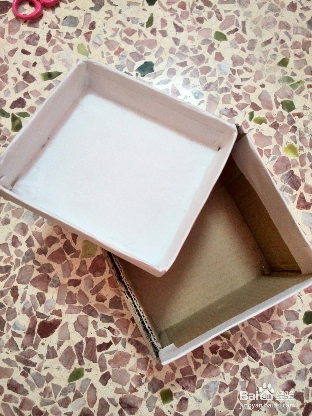 DIY手工纸箱旋转收纳盒针线盒