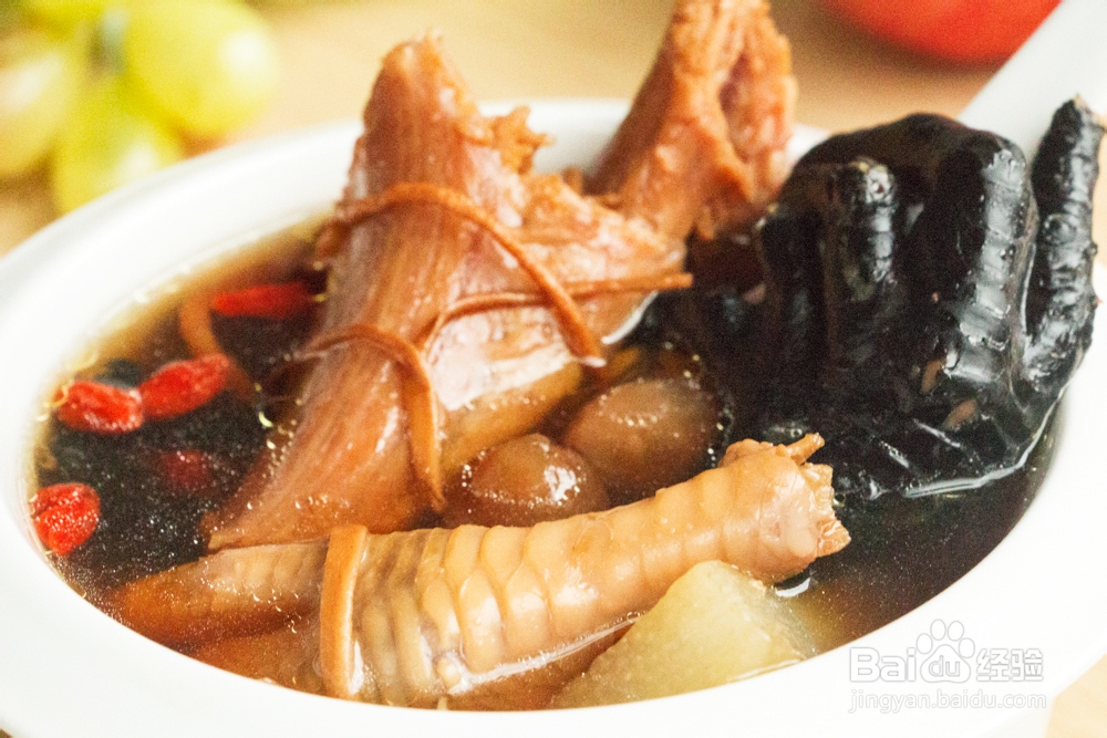 营养丰富的隔水蒸之《龙凤汤》