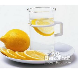 教你自制柠檬红茶收敛水