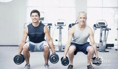 深蹲是男性24小时健康的加油站