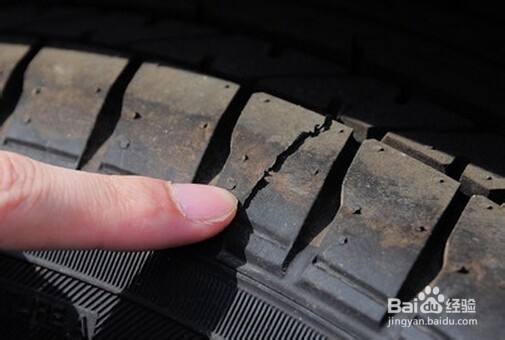 买车一定要看哪些地方？