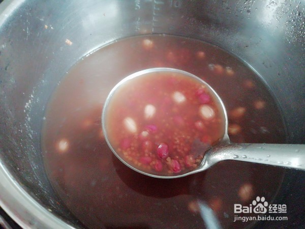 红豆花生小米粥