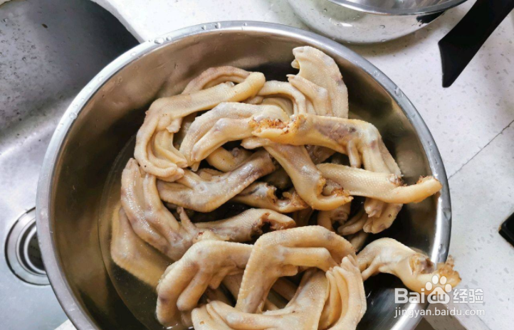 家常菜:泡椒鸭爪