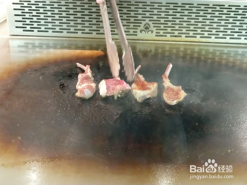 如何制作煎羊排