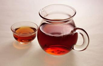 如何区别陈茶和新茶