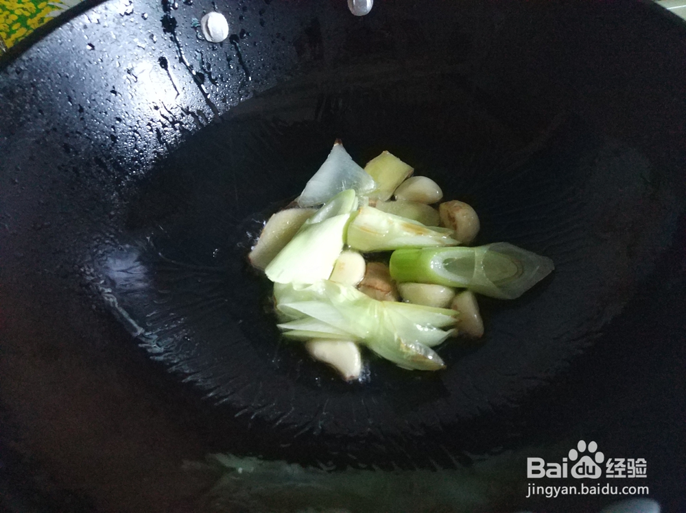 做出入味的香菇炖鸡