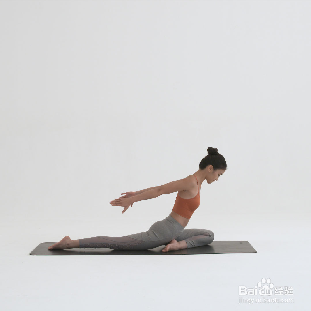 左侧天鹅式_瑜伽 · 臀腿塑形