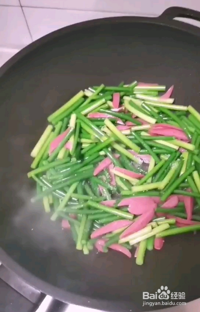 鸡蛋炒苔蒜做法简单又好吃
