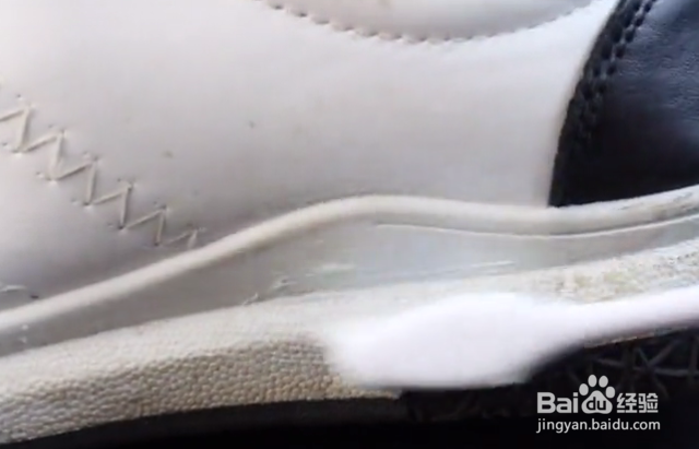 过期的洗面奶有妙用，你也来试一下吧