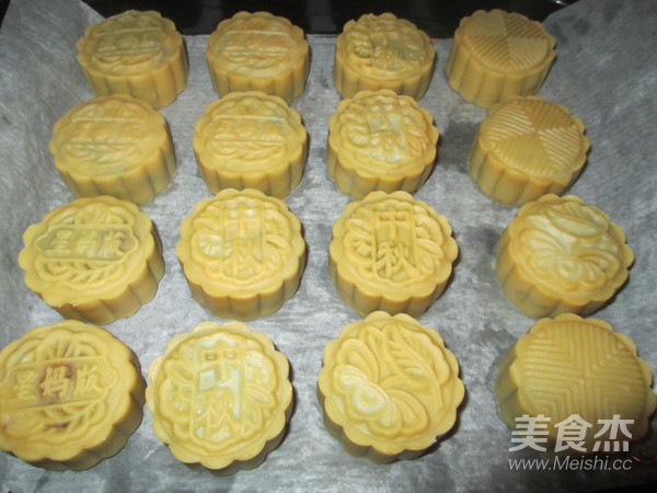 广式豆沙板栗月饼