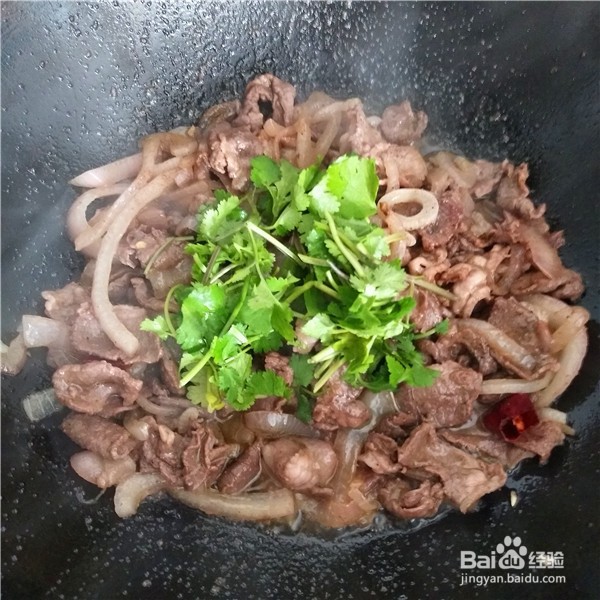 洋葱炒羊肉怎么做好吃