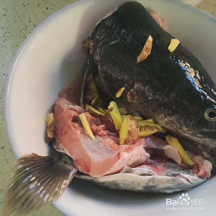 怎么简单的做在家也能做的酸菜鱼?