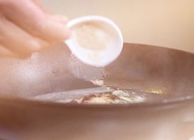 小小家常菜-豆腐鲫鱼汤