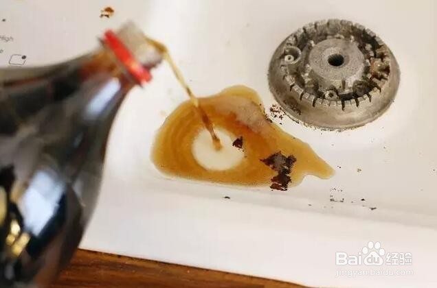 教你如何处理厨房油污?