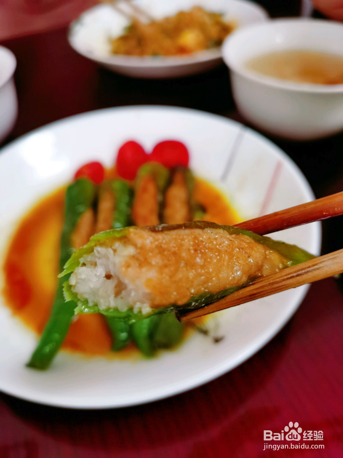 青椒酿鱼丸的做法