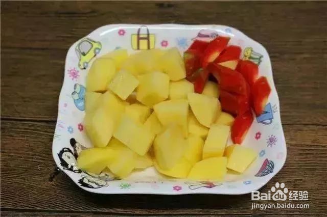 土豆炖鸡块的做法