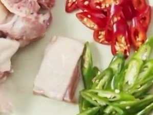 蒜香焖鸭块怎么做