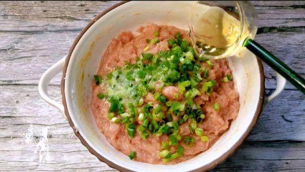 红烧油面筋塞肉