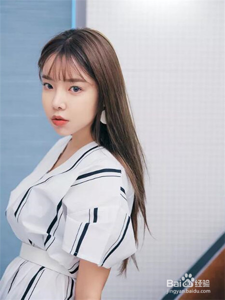 最新职场女士发型