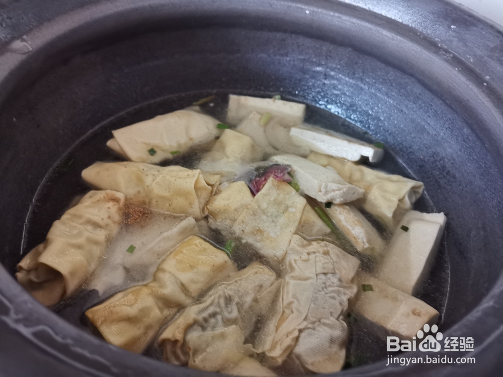 砂锅豆皮卷汤煲