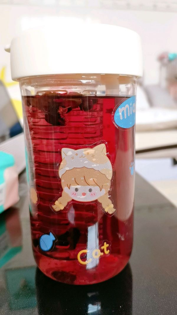 玫瑰桑葚黑枸杞茶