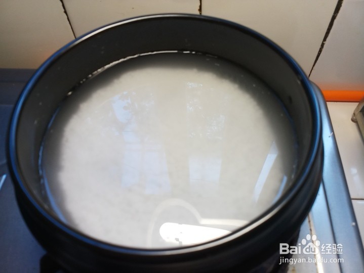 食疗养生-生津止渴,健胃养脾的番茄西米粥