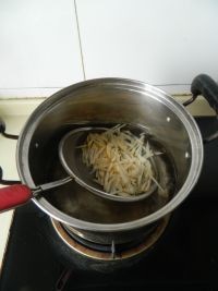 素炒黄鳝丝做法