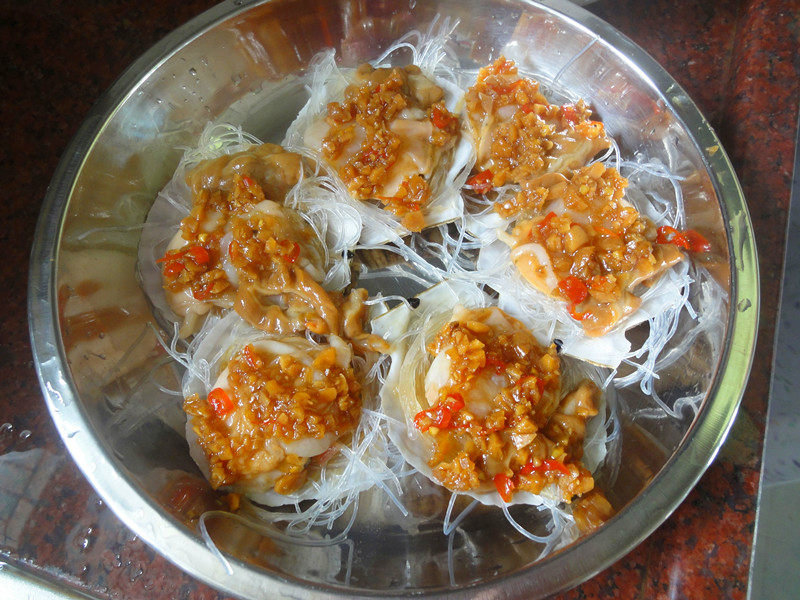 粉丝蒸扇贝，不要流口水哦！