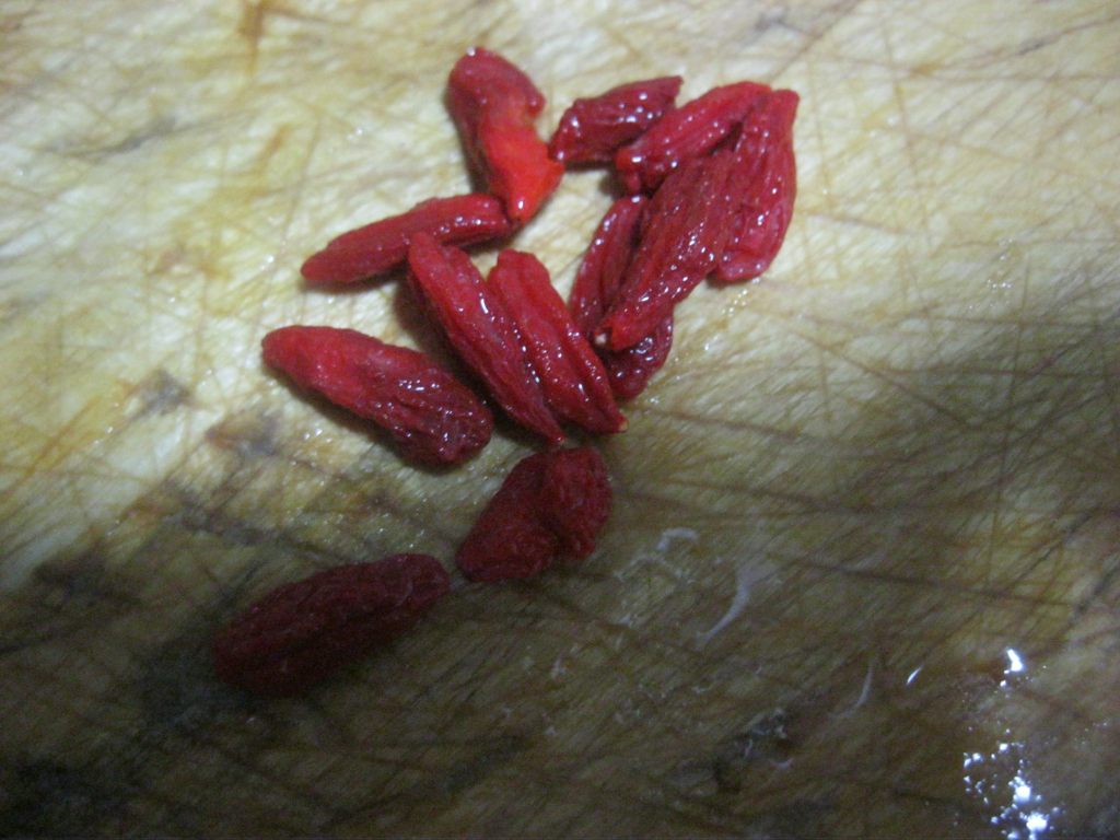 教你快速学会制作银耳雪梨汤