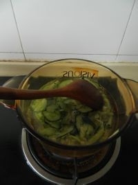 黄瓜鸡蛋汤详细做法