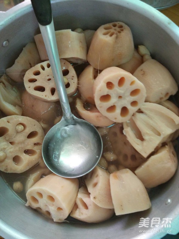 排骨花生莲藕