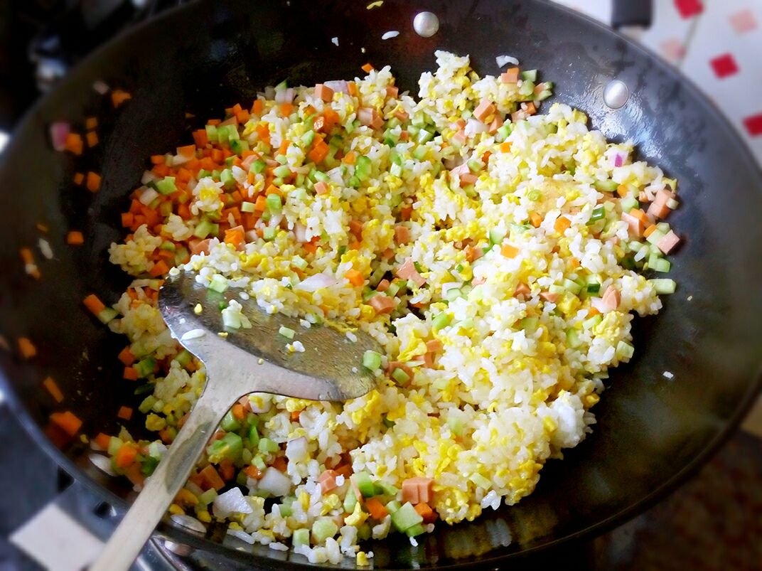 蛋炒饭做法大全，快捷健康又美味！