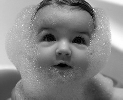 夏季婴儿剃光头有害怎么办