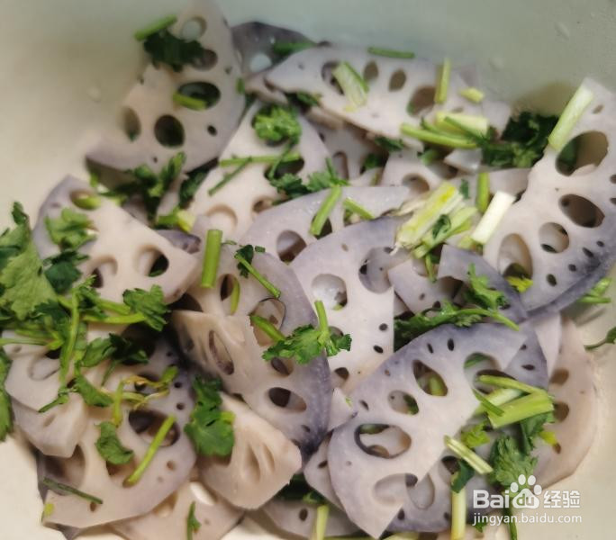 凉拌麻辣藕片的做法