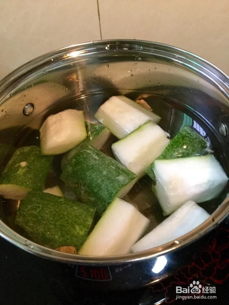 冬瓜鱼头汤的做法