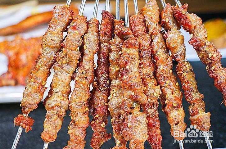 烤羊肉串使用什么样的肉