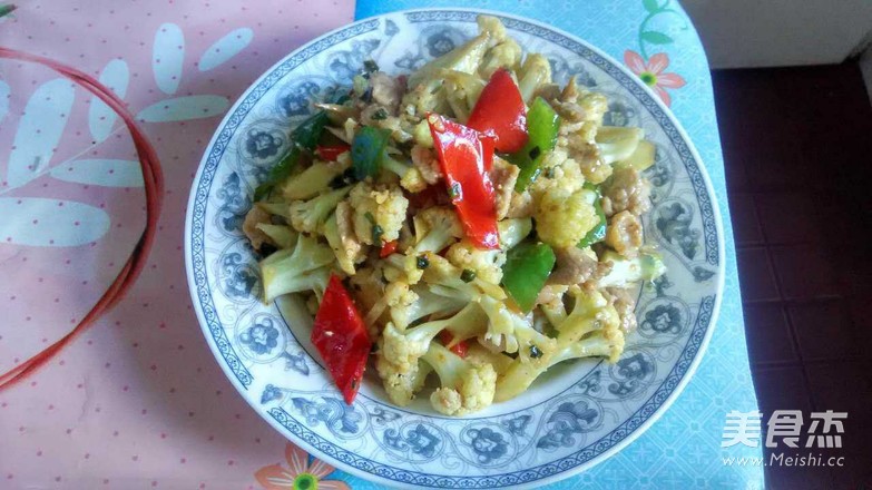 花菜炒肉片的做法
