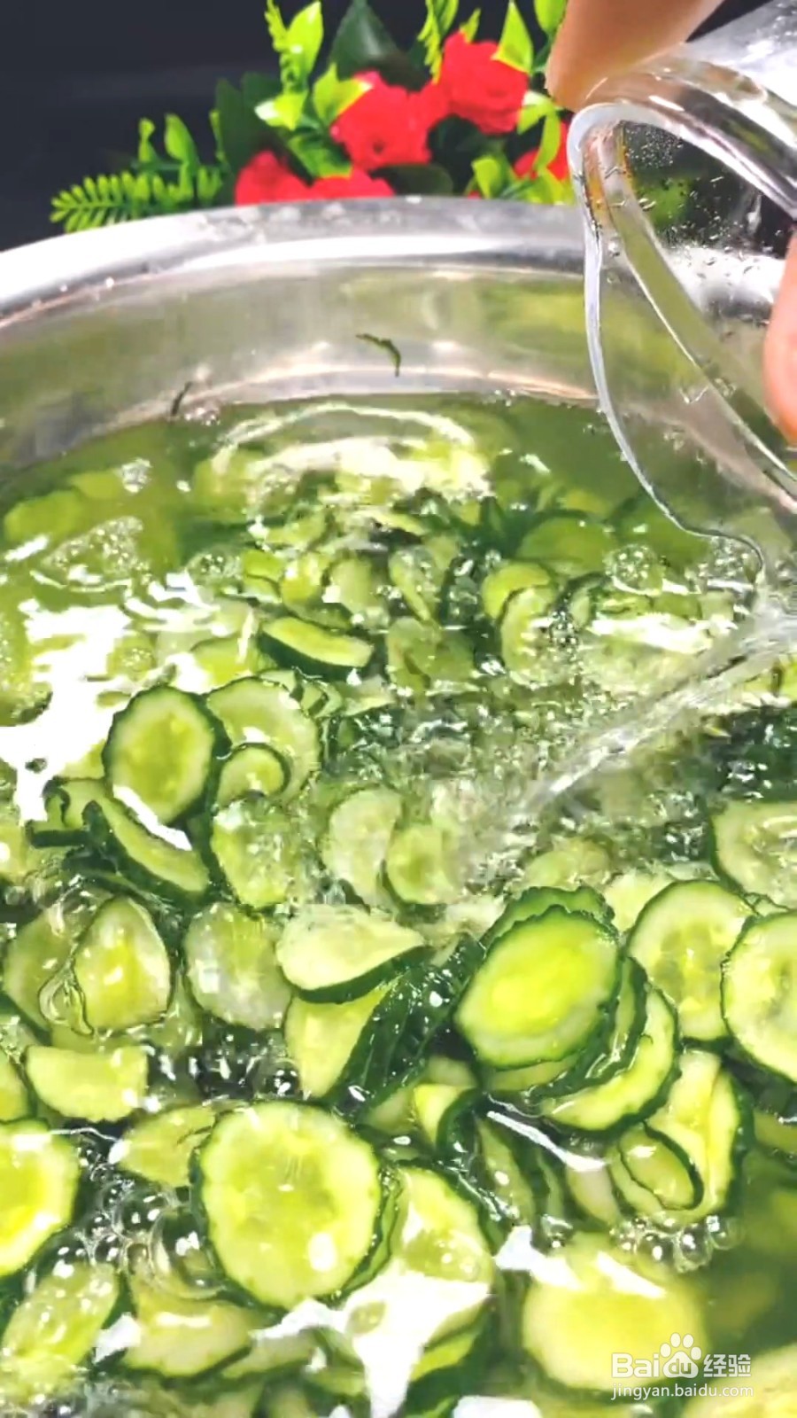 如何制作清脆爽口的腌黄瓜