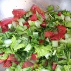 西红柿炒小白菜的制作方法！三分钟包你学会！