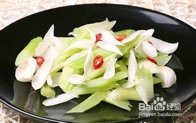 8款瘦脸食谱 让你轻松告别脸部肿胀